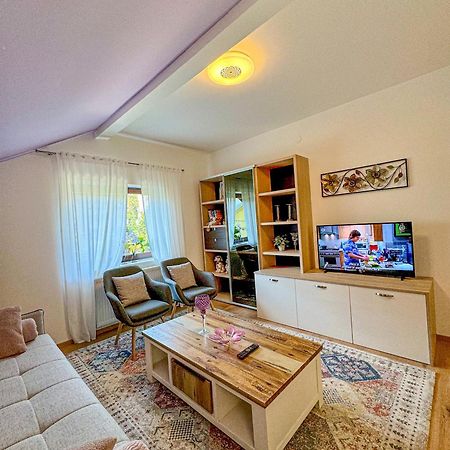 Apartman Mibel Zagreb Dış mekan fotoğraf